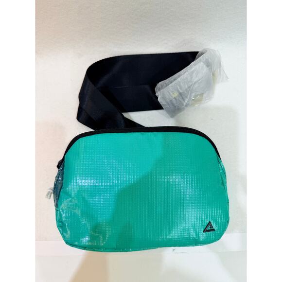 RAREFORM Handbags - NEW RAREFORM Zion Sling Bag Fanny Pack Zipper Pouch Adjustable Belt Green Blue
